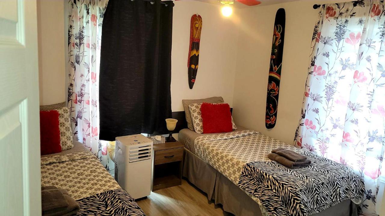 Quiet Cozy Apartment Next To Highway Wifi+Netflix Edmundston Buitenkant foto